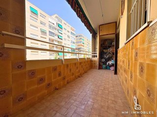 Piso en venta en Instituts - Ponent - Sota el Camí Ral en Granollers
