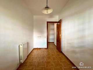 Piso en venta en Instituts - Ponent - Sota el Camí Ral en Granollers