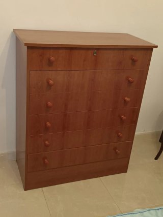 Cama níquel 90cm con somier y mesilla  madera etc.