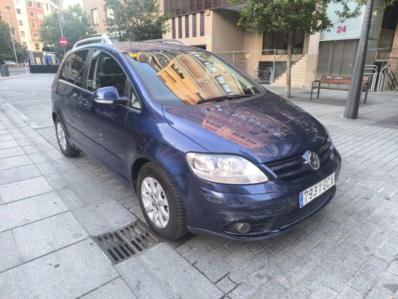 Volkswagen Golf Plus 2009 - foto 1