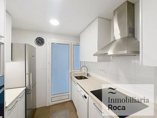 Piso en venta en El Camp de l'Arpa del Clot en Barcelona