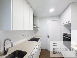 Piso en venta en El Camp de l'Arpa del Clot en Barcelona