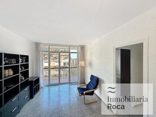 Piso en venta en El Camp de l'Arpa del Clot en Barcelona