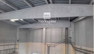 Nave industrial en venta en Gràcia en Sabadell
