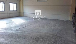 Nave industrial en venta en Gràcia en Sabadell