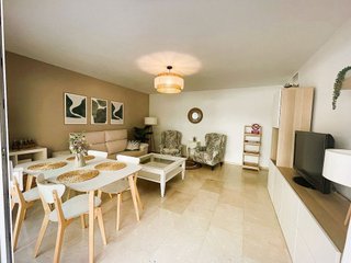 Piso en venta en Playa de la Fontanilla en Marbella