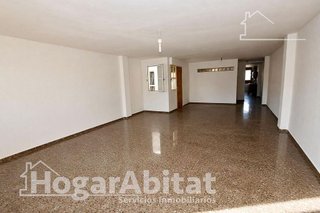 Piso en venta en Piscinas en Villarreal