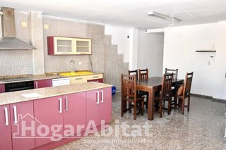 Piso en venta en Piscinas en Villarreal