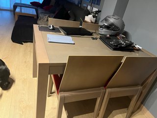 Mesa extensible + 4 sillas comedor