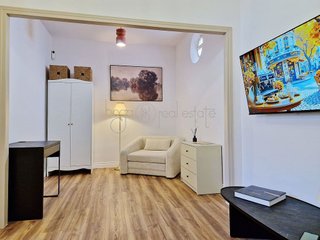 Piso en venta en Bellas Vistas en Madrid