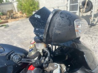 Suzuki GSXR 600 Negra y amarillo