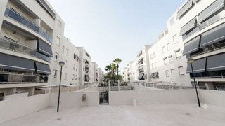 Piso en venta en Dos Hermanas - Nuevo San Andrés en Málaga