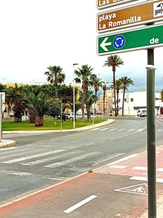 Casa adosada en venta en Roquetas Centro en Roquetas de Mar