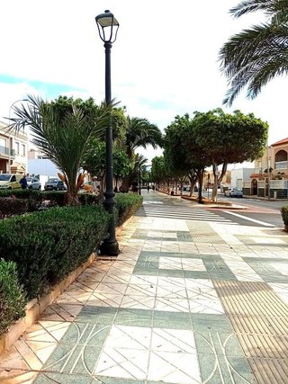 Casa adosada en venta en Roquetas Centro en Roquetas de Mar