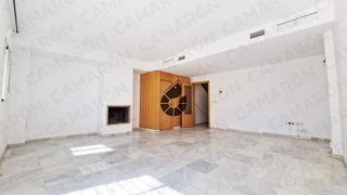 Chalet en venta en Palomares del Río