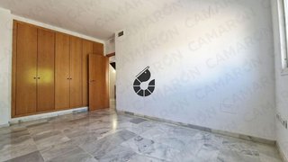 Chalet en venta en Palomares del Río