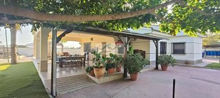 Chalet en venta en Crevillent