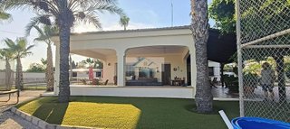 Chalet en venta en Crevillent