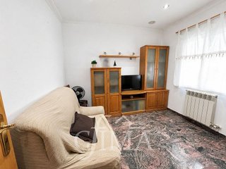 Casa adosada en venta en Tomelloso