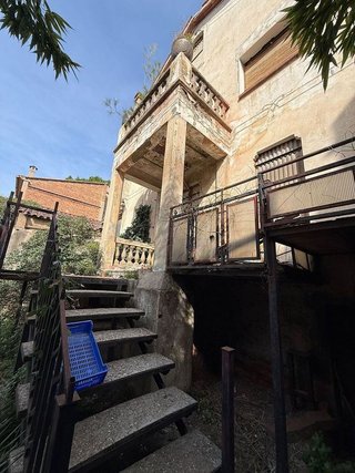 Chalet en venta en Can Nadal - Falguera en Sant Feliu de Llobregat