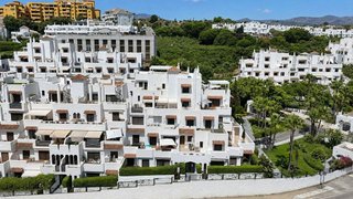 Piso en venta en El Padrón - El Velerín - Voladilla en Estepona