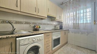 Piso en venta en Playa de los Boliches en Fuengirola