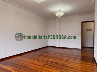 Piso en venta en Zona de Plaza de Barcelos en Pontevedra