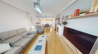 Piso en venta en Carolinas Altas en Alicante