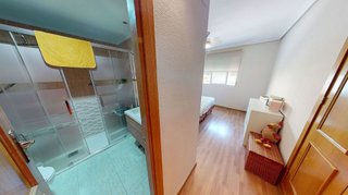 Piso en venta en Carolinas Altas en Alicante