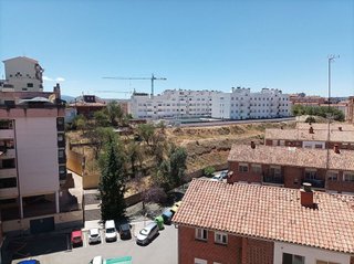 Piso en venta en Ensanche en Teruel