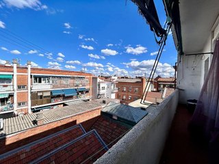 Piso en venta en Pradolongo en Madrid