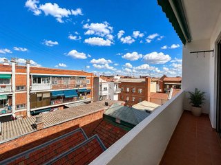 Piso en venta en Pradolongo en Madrid