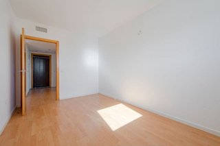 Piso en venta en Poniente-Norte - Miralbaida - Parque Azahara en Córdoba