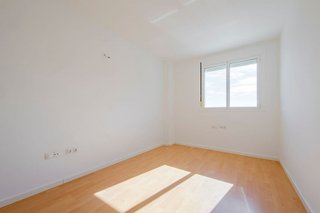 Piso en venta en Poniente-Norte - Miralbaida - Parque Azahara en Córdoba
