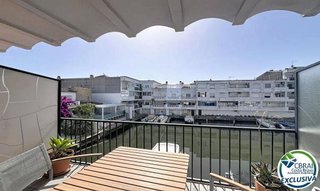 Piso en venta en Empuriabrava en Castelló d´Empúries
