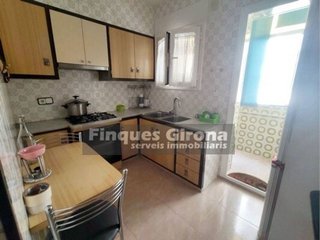 Piso en venta en Santa Eugènia en Girona