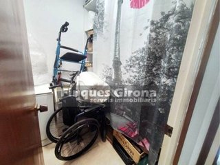 Piso en venta en Santa Eugènia en Girona