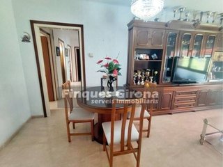 Piso en venta en Santa Eugènia en Girona