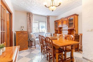 Chalet en venta en San Francisco Javier en Granada