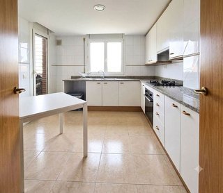 Piso en venta en Eixample Sud – Migdia en Girona