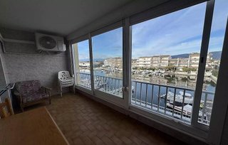 Piso en venta en Empuriabrava en Castelló d´Empúries