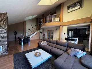 Chalet en venta en Zona Avenida al Vedat en Torrent