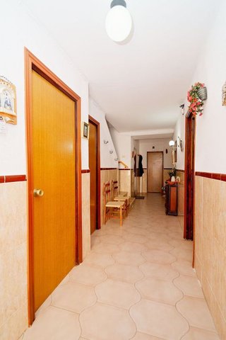 Casa adosada en venta en Centro Ciudad en Linares