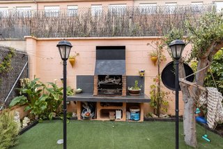 Casa adosada en venta en Bufalà en Badalona