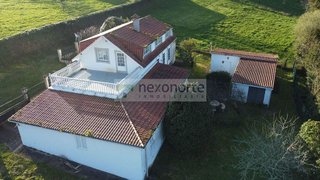 Casa en venta en Neda