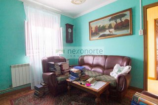 Casa en venta en Neda