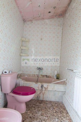 Casa en venta en Neda