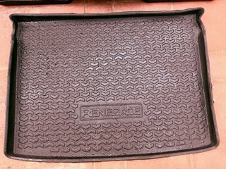 Juego Alfombras Goma Jeep Renegade Original MOPAR