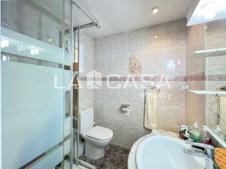 Piso en venta en Artigas - Llefià en Badalona