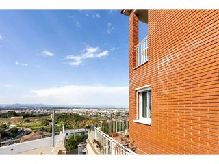 Chalet en venta en Guiera - Montflorit en Cerdanyola del Vallès